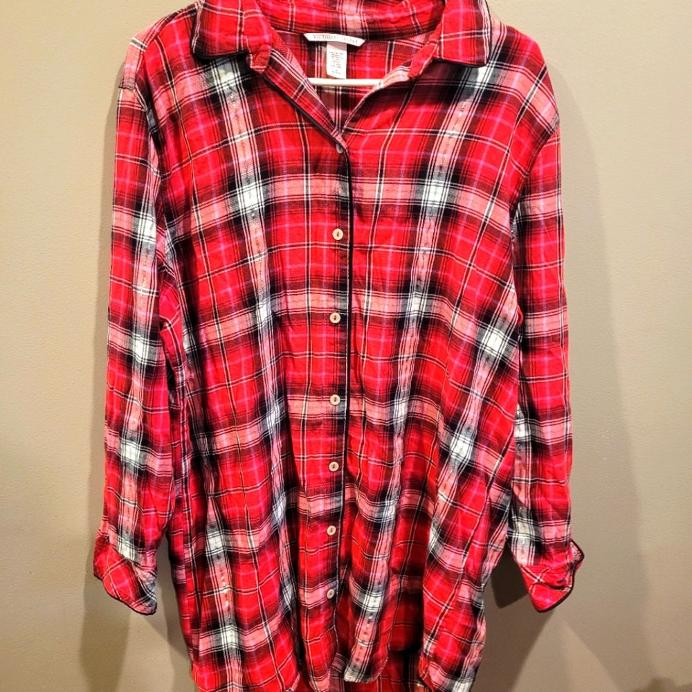 Victoria’s Secret Red Plaid  Nightgown women’s size Large